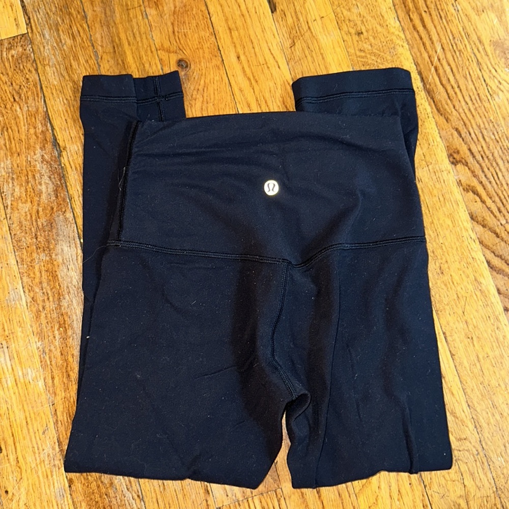 Lululemon 23” Align Cropped Legging
